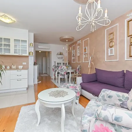 Apartamento Daninovica Ii